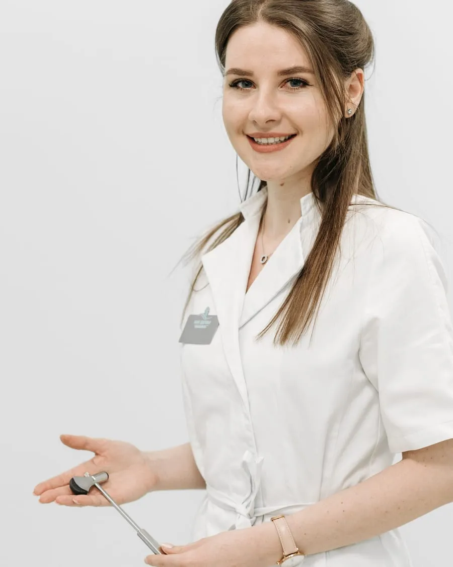 Retrato de la doctora Marta Ríos (foto de ejemplo)